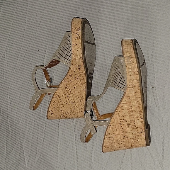 FRANCO SARTO Clinton2 cork wedges taupe faux suede open toe sandals 7 Summer - Picture 3 of 6